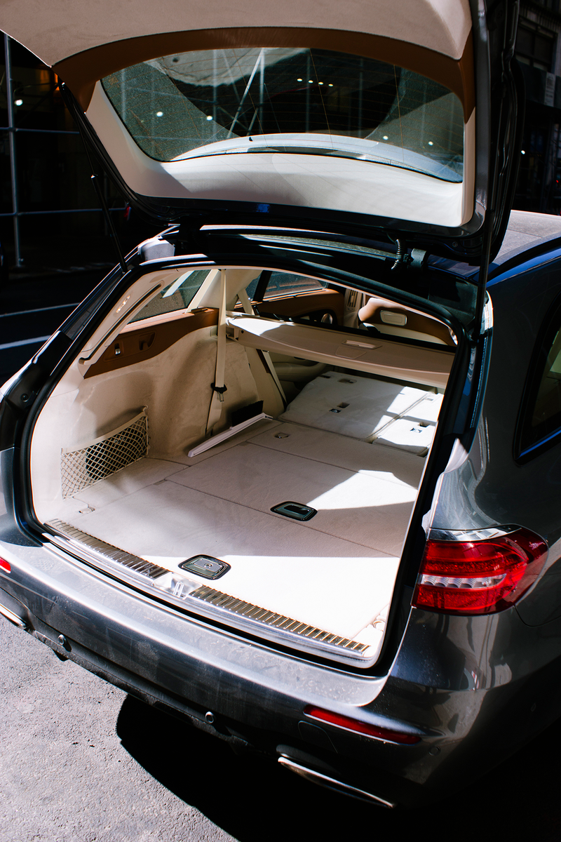 Illustration for article titled The 2018 Mercedes E400 Wagon Deserves Its Cult Following